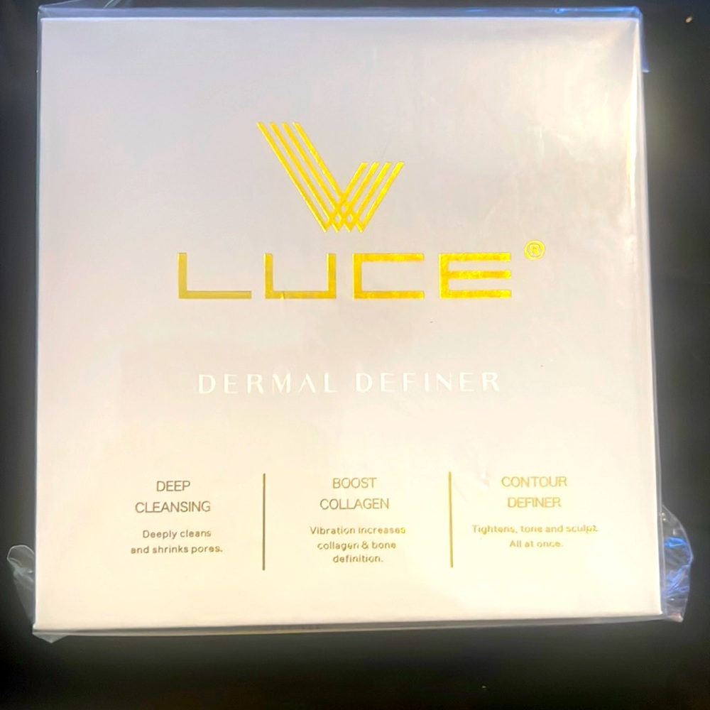 Luce dermal definer